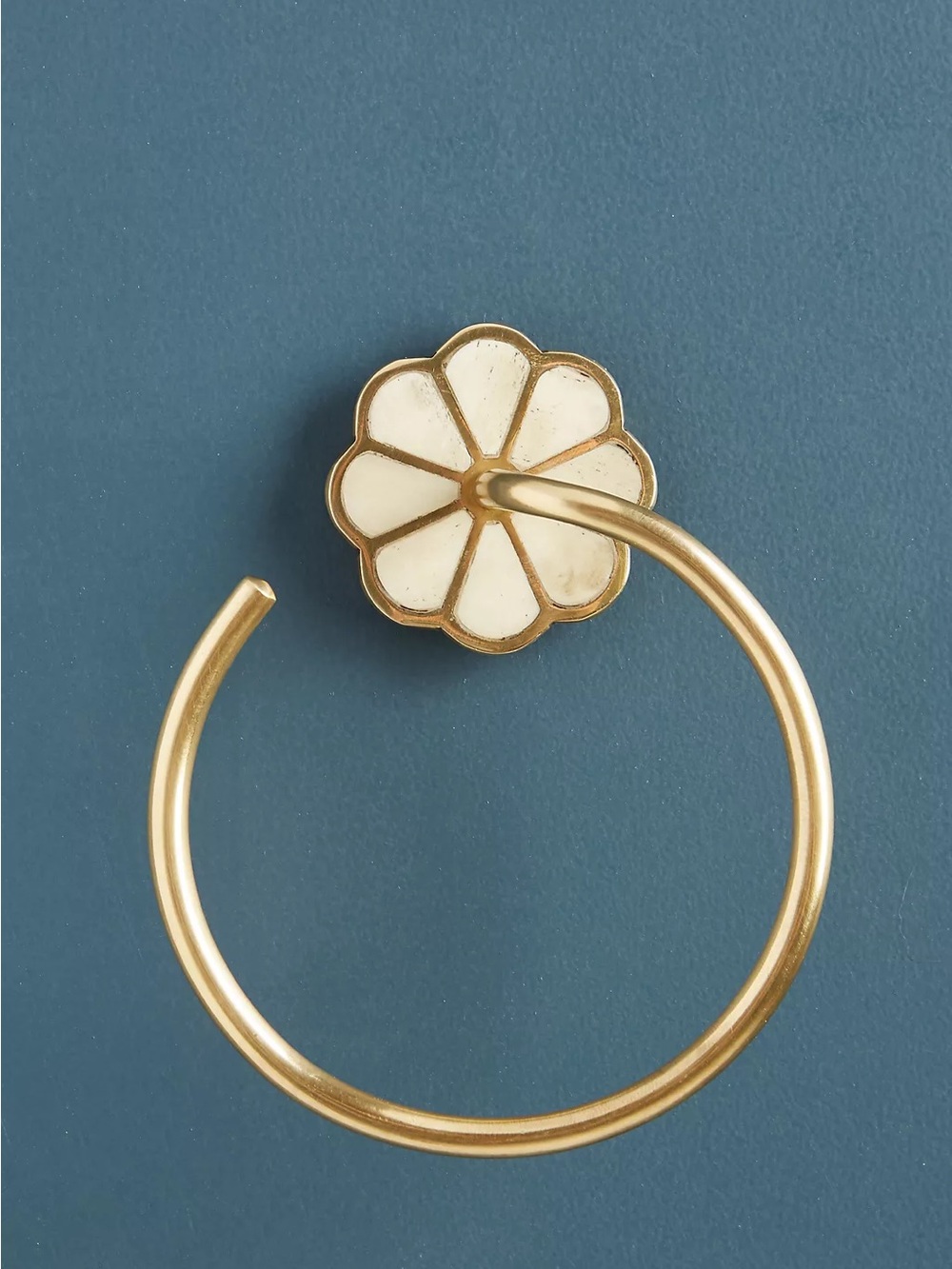 Anthropologie Botanist Towel Ring